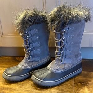 Sorel Joan of Arctic Boots Size 10 - Quarry/Black